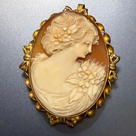 Vintage Samsan 1/20 12k Gold Filled Hand Carved Shell Cameo - Picture 1 of 7